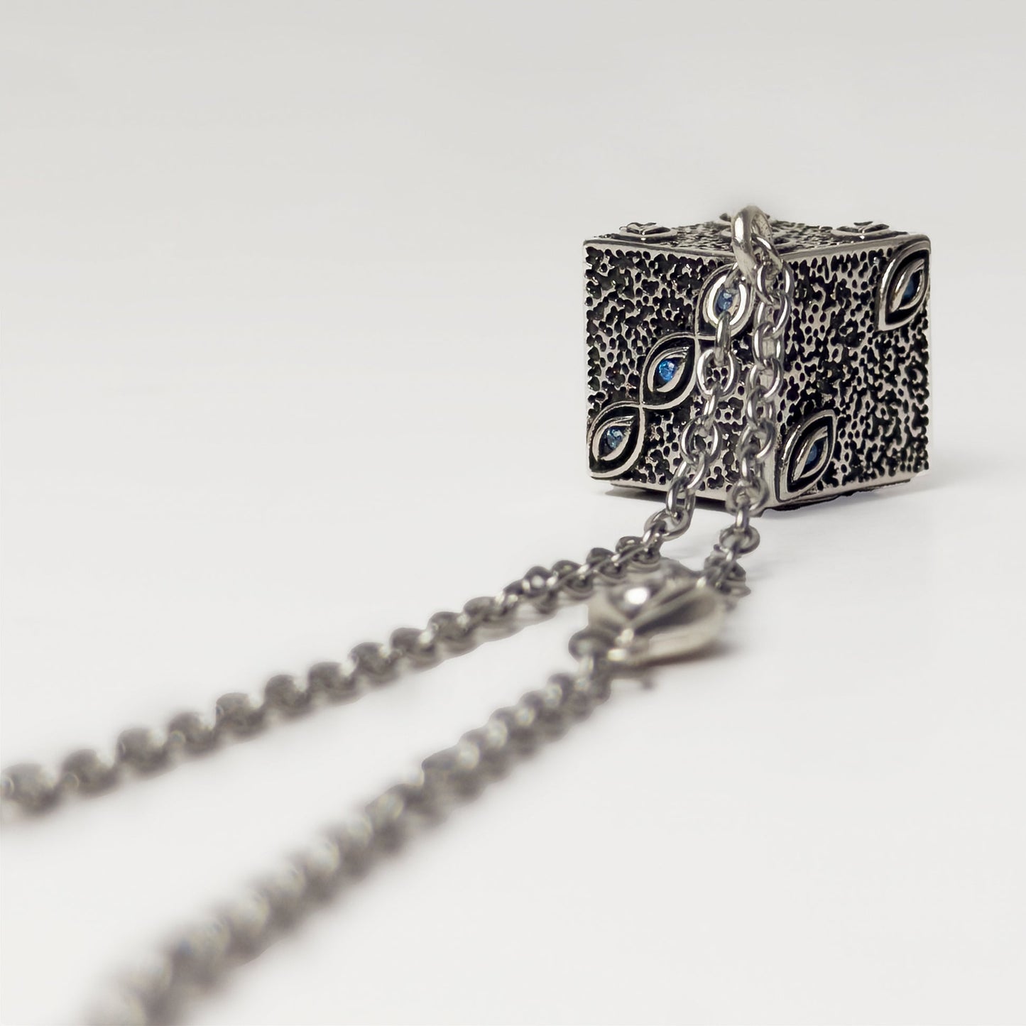 Gokumonkyo Jujutsu Kaisen necklace