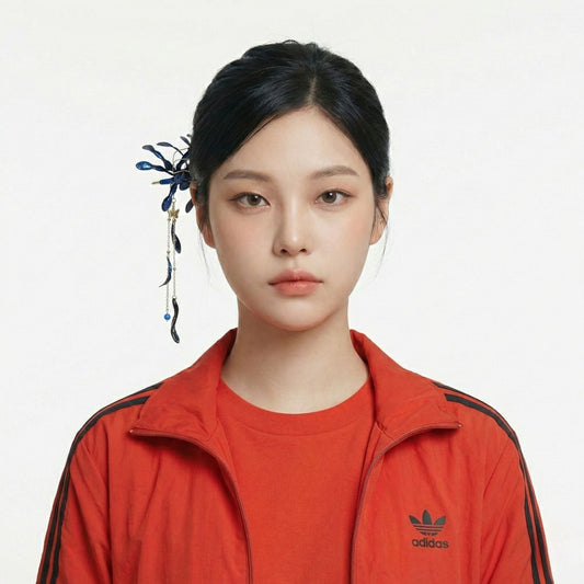Spider Lily Hairpin: The Eternal Bloom Collection