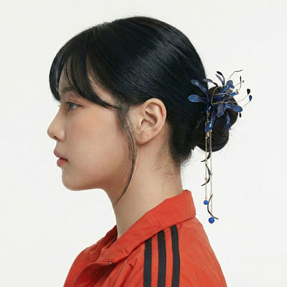Spider Lily Hairpin: The Eternal Bloom Collection