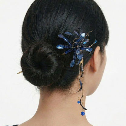 Spider Lily Hairpin: The Eternal Bloom Collection